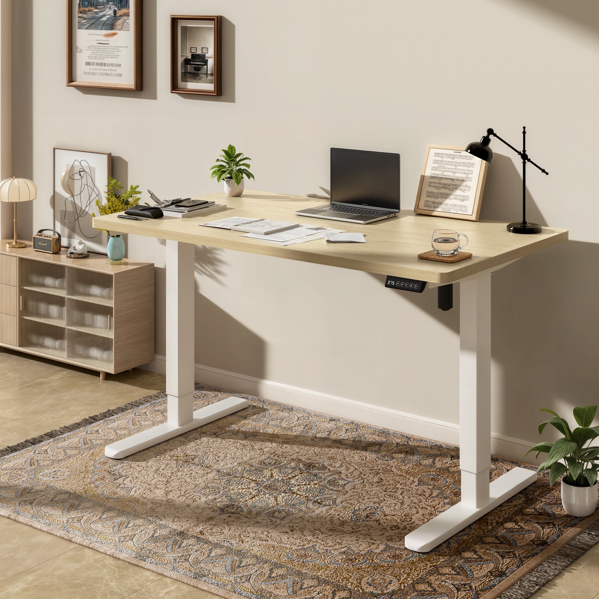 Basic Höhenverstellbarer Schreibtisch mit Entire Board Desktop