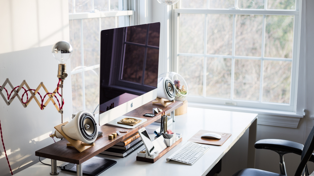 10 Schreibtisch Dekoration Ideen zur Verwandlung Ihres Arbeitsplatzes