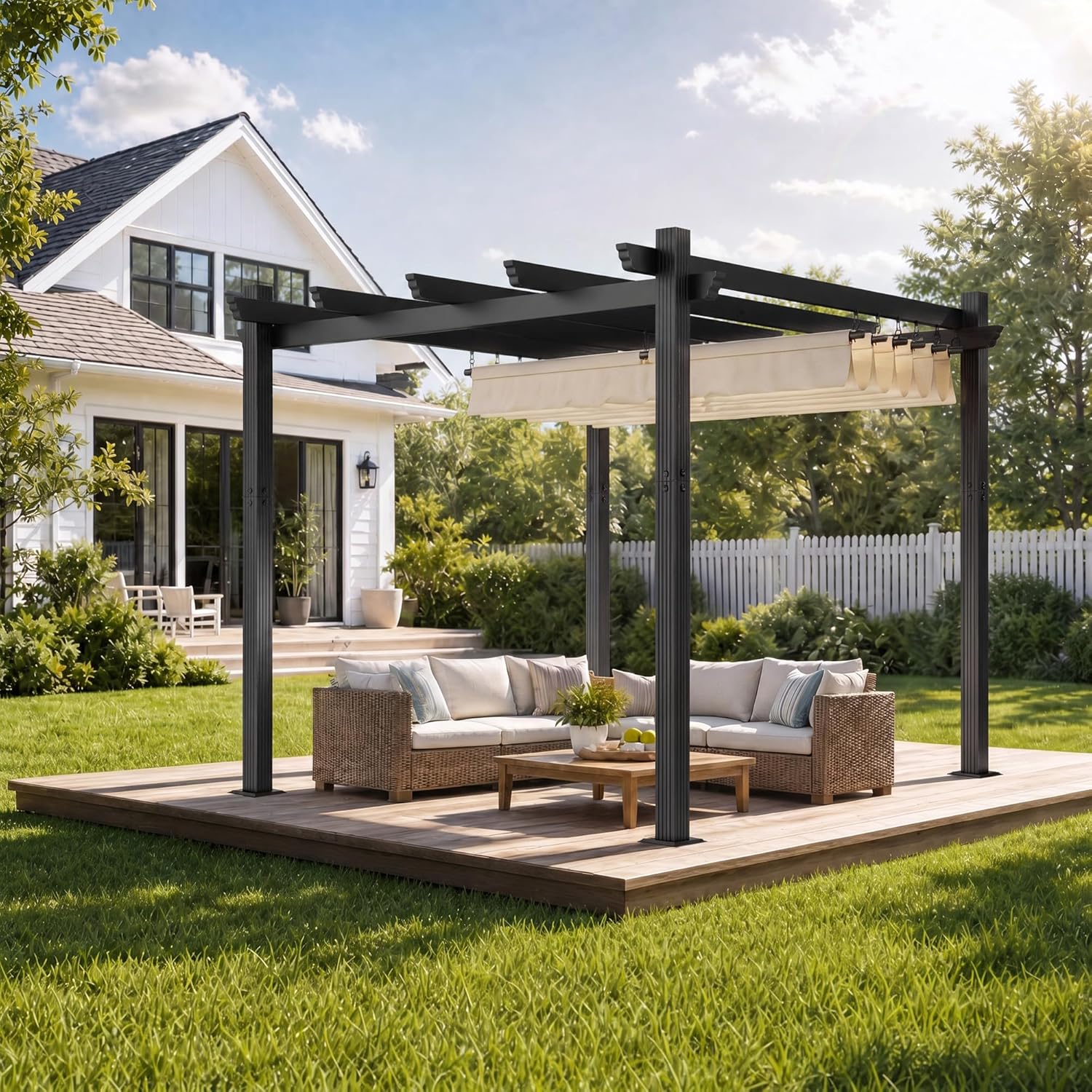 Aluminium-Pergola mit verstellbarem Schiebedach